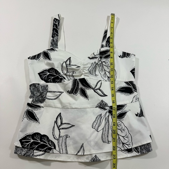 White House Black Market Flutter Hem Bodice Top Artisanal Palm - Picture 5 of 6